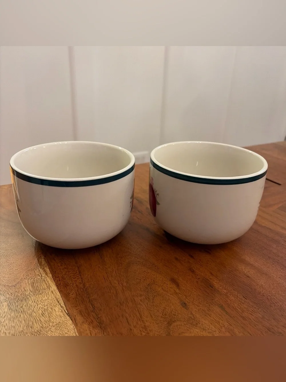 2 Vintage Four Star Stoneware Apple Jumbo Mugs Handled Soup Bowls Cottagecore